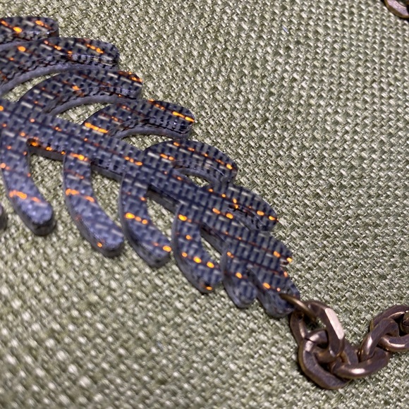 Color by Amber black copper necklace - Picture 4 of 6